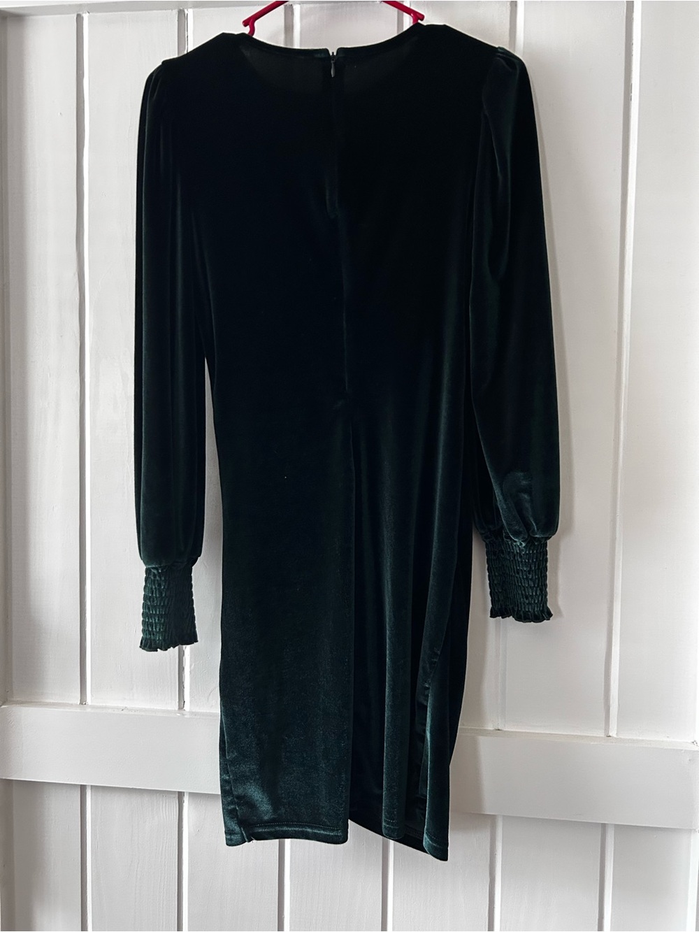 Velvet Long-Sleeve Green Cocktail Dress - Picture 3 of 6